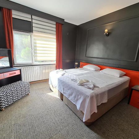 Sporkoey Hotel & Beach Club Darica  Экстерьер фото