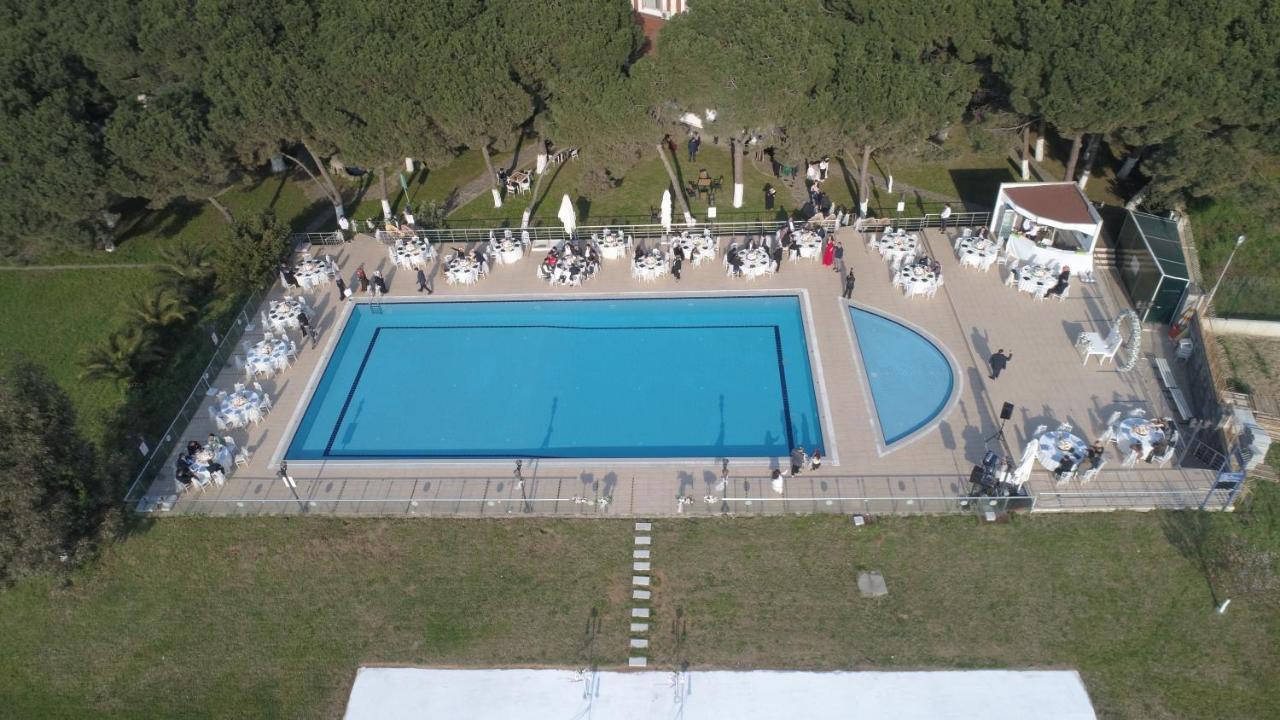 Sporkoey Hotel & Beach Club Darica  Экстерьер фото