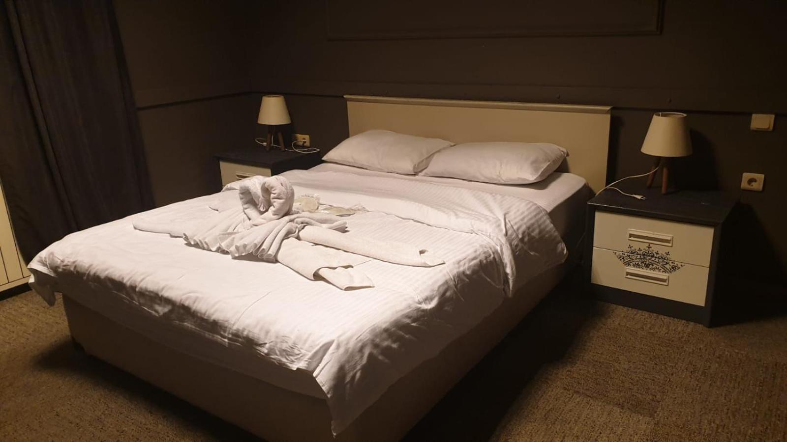 Sporkoey Hotel & Beach Club Darica  Экстерьер фото